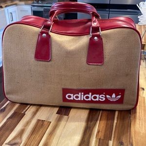 Vintage Addias
Zippered Bag Red and
Burlap